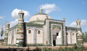 Kaşgarlı Mahmut Türbesi