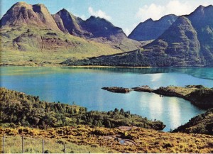 İskoçya'nın kuzeybatı kesiminde Hebrides adalarından ıssız bir görünüm