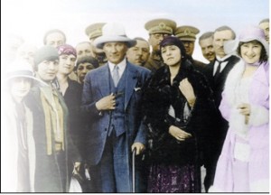 atatürk modern türk kadınları ile