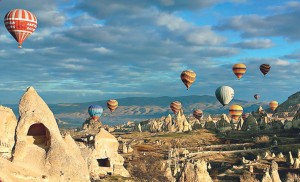 balonlar genleşme ile uçar