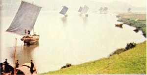 Huang Ho ırmağı üstündeki tekneler